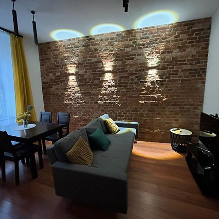 Kk Apartament Marszalkowski 바이톰 외부 사진